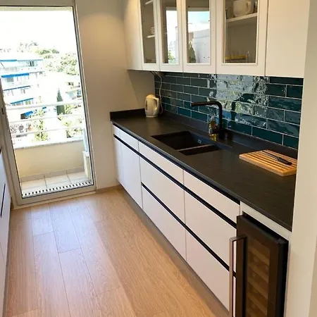 Toppleilighet - 150m Fra Havet - Nyoppusset I 2020 Apartmán Antibes